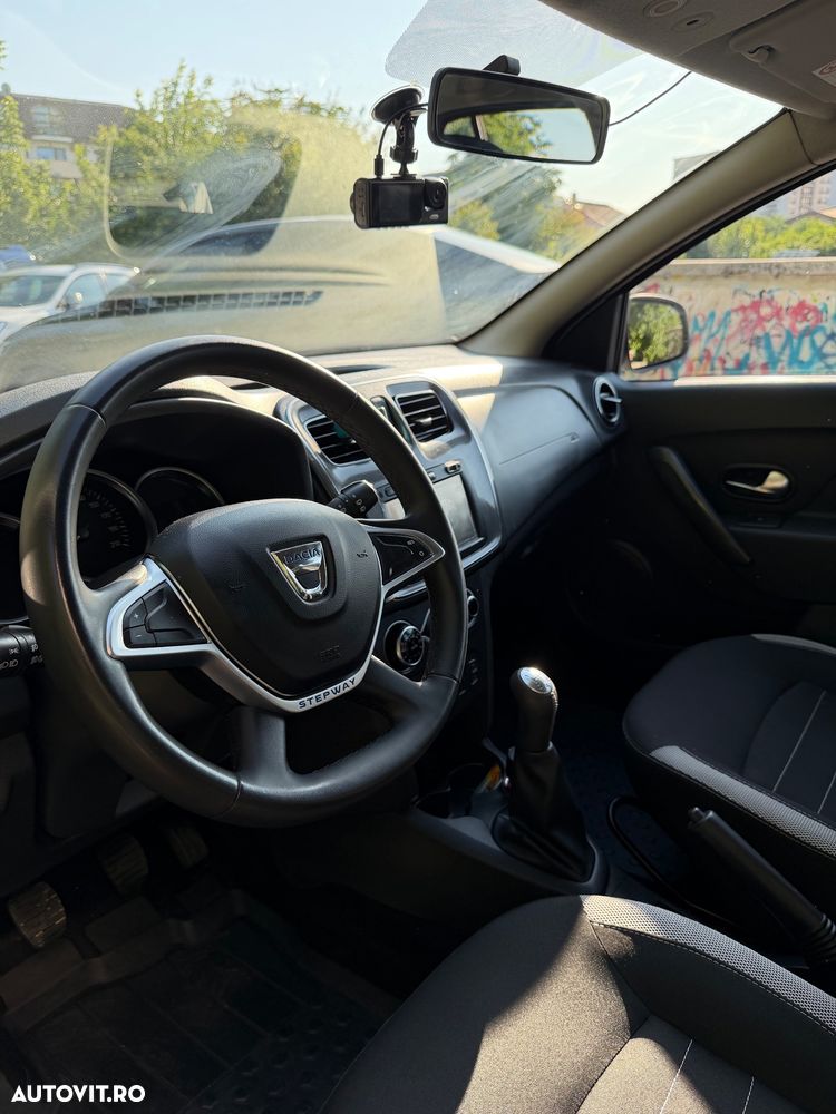 Dacia Sandero Stepway - 10