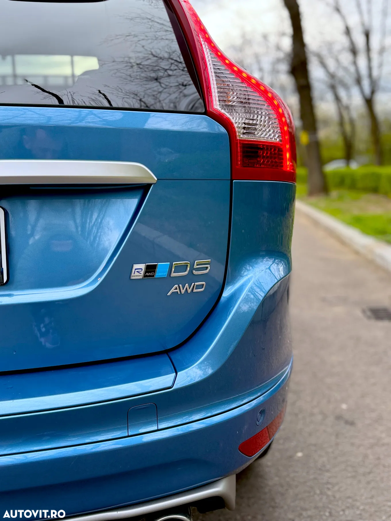 Volvo XC 60 D5 AWD Geartronic Kinetic - 20