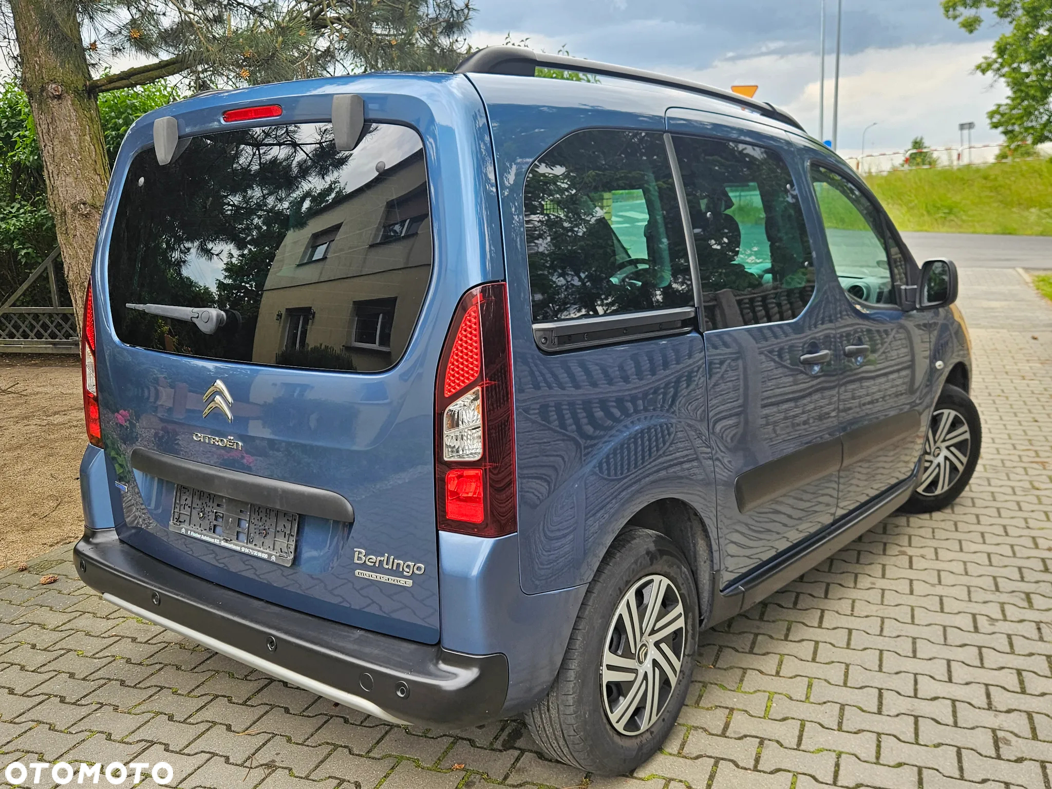 Citroën Berlingo 1.6 BlueHDi XTR S&S - 2