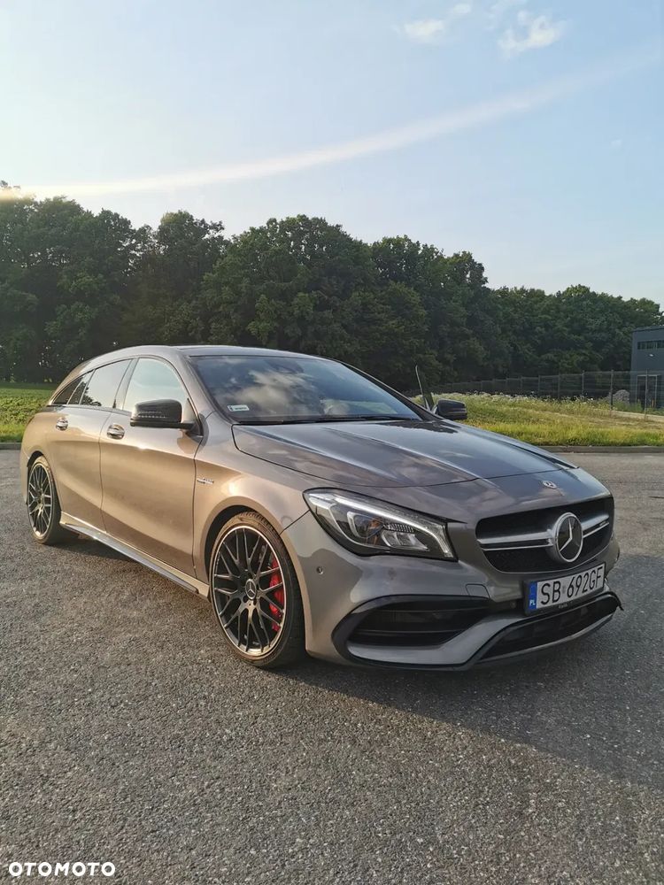 Mercedes-Benz CLA - 11