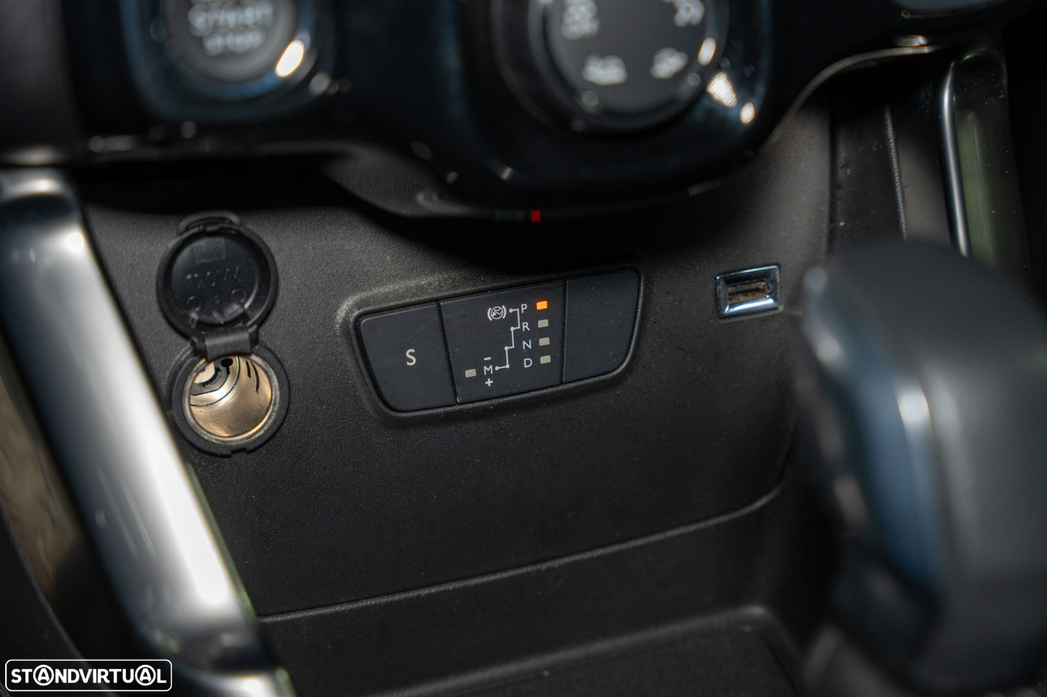 Citroën C3 Aircross 1.2 PureTech Shine EAT6 - 18