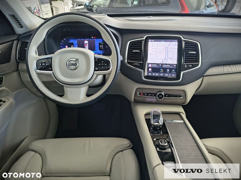 Volvo XC 90 - 23