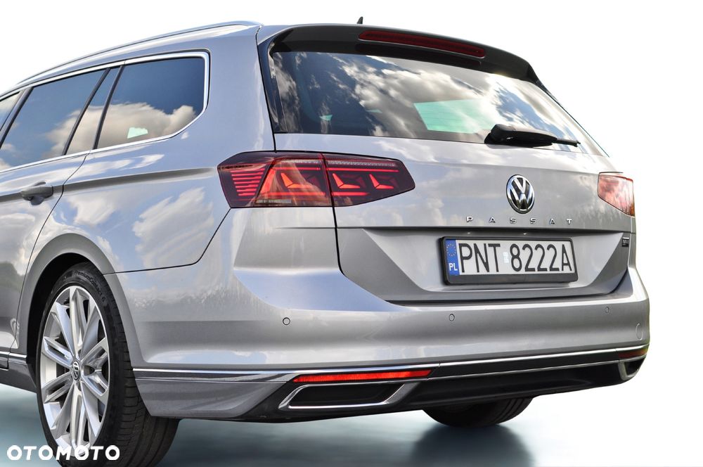 Volkswagen Passat 2.0 TDI EVO Elegance DSG - 8
