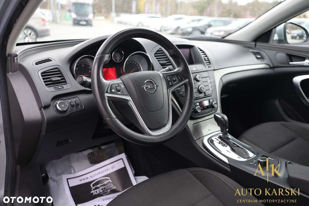 Opel Insignia - 19