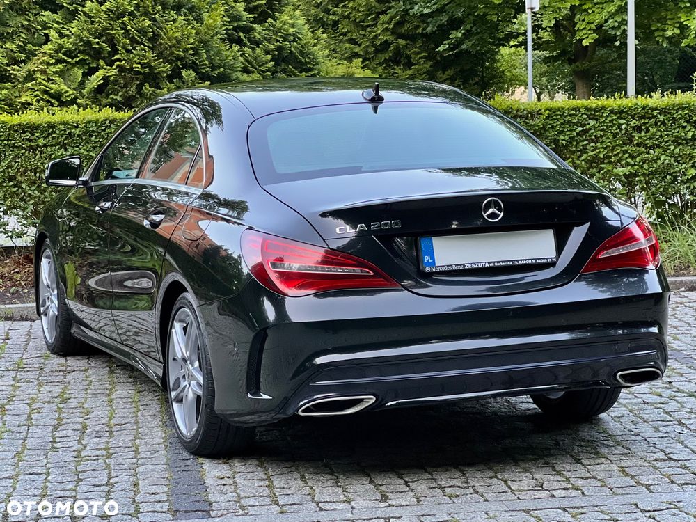 Mercedes-Benz CLA 200 7G-DCT AMG Line - 16
