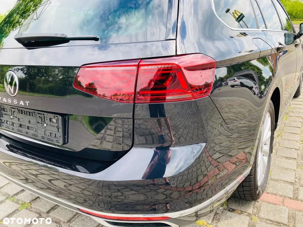 Volkswagen Passat - 5