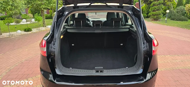 Ford Kuga 2.0 TDCi Trend - 12