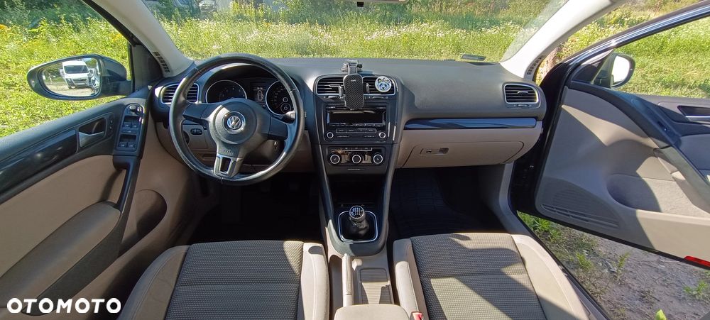 Volkswagen Golf 1.2 TSI Comfortline - 5