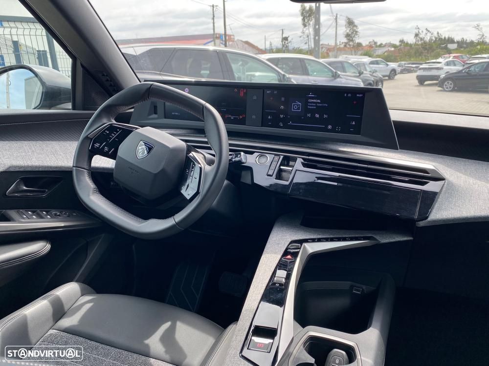 Peugeot 5008 1.2 Hybrid Allure e-DCS6 - 8