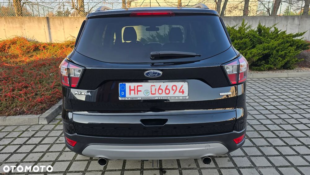 Ford Kuga - 24