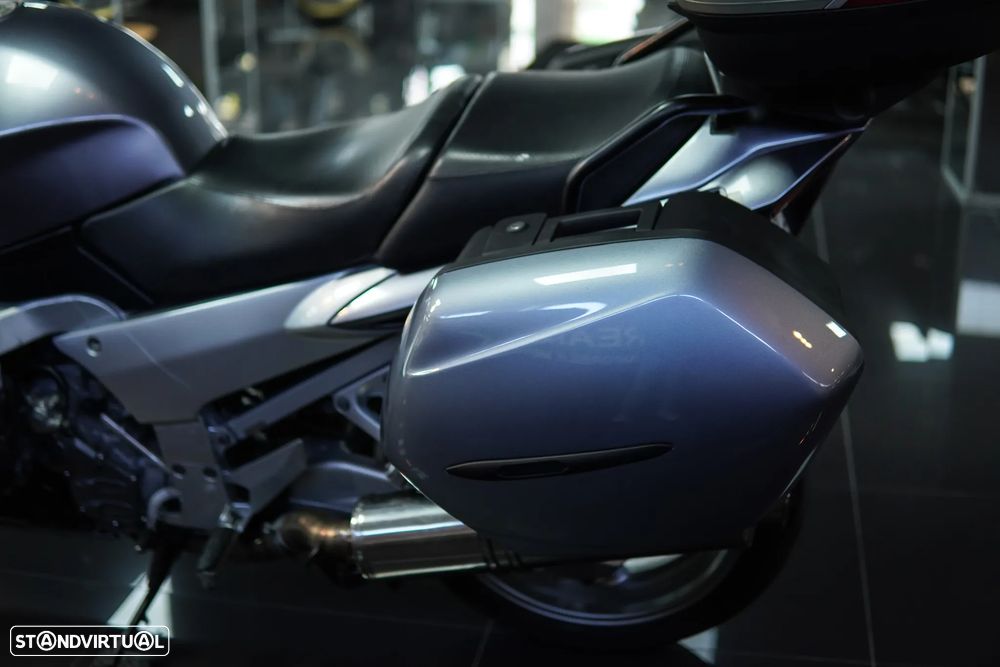 Yamaha FJR 1300 - 31