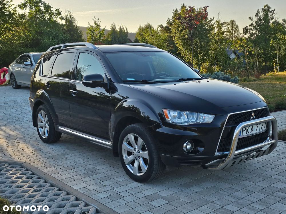 Mitsubishi Outlander 2.0 DID Intense - 3