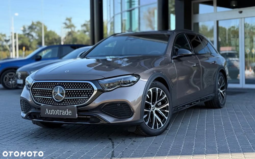 Mercedes-Benz Klasa E 300 de PHEV 4-Matic All-Terrain Avantgarde 9G-Tronic - 24
