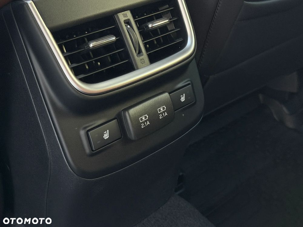 Subaru Outback 2.5i Platinum (EyeSight) Lineartronic - 39