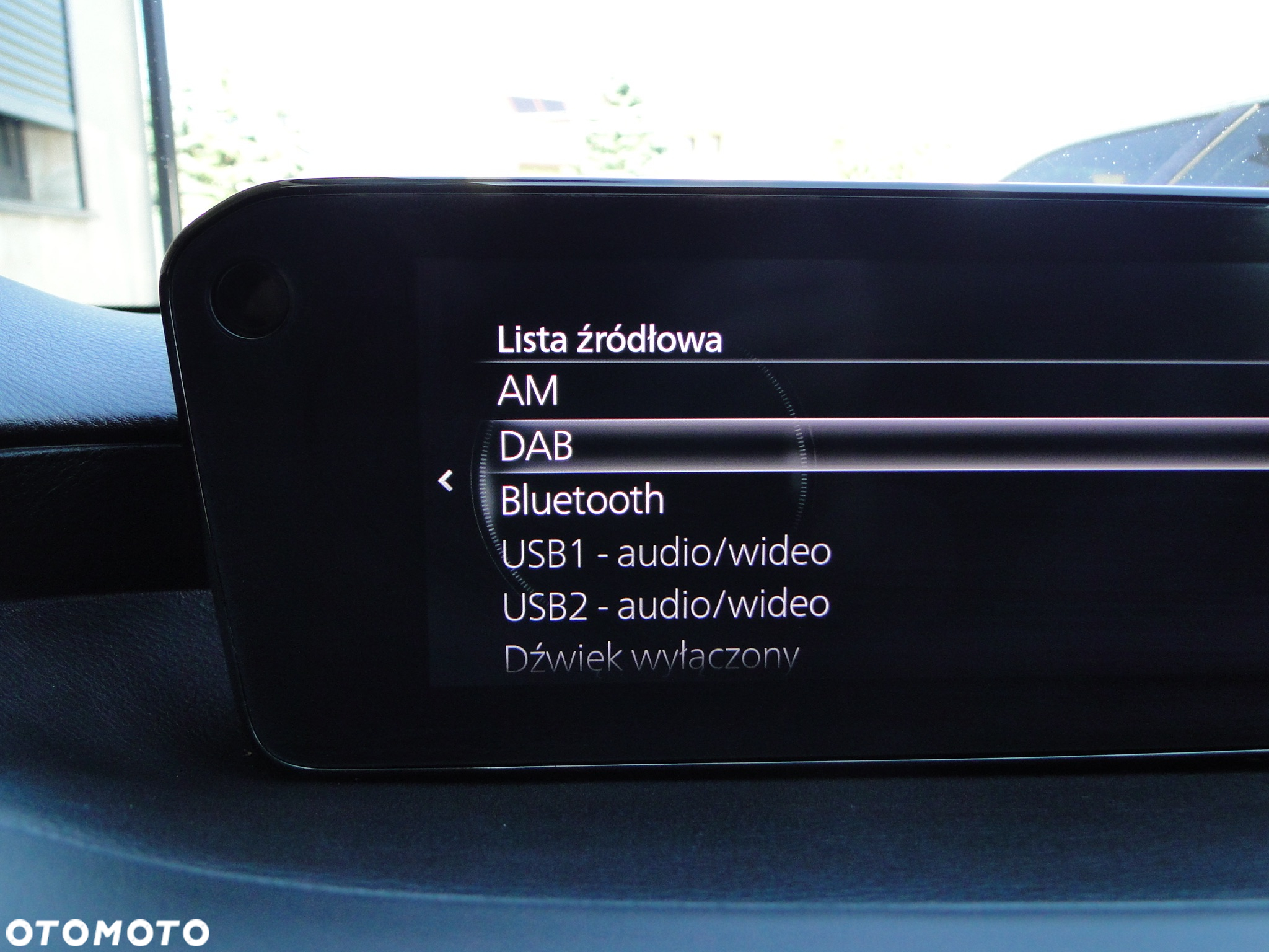 Mazda 3 SKYACTIV-G 2.0 M-Hybrid SELECTION - 36