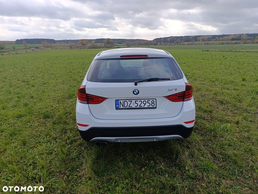 BMW X1 sDrive20i - 18