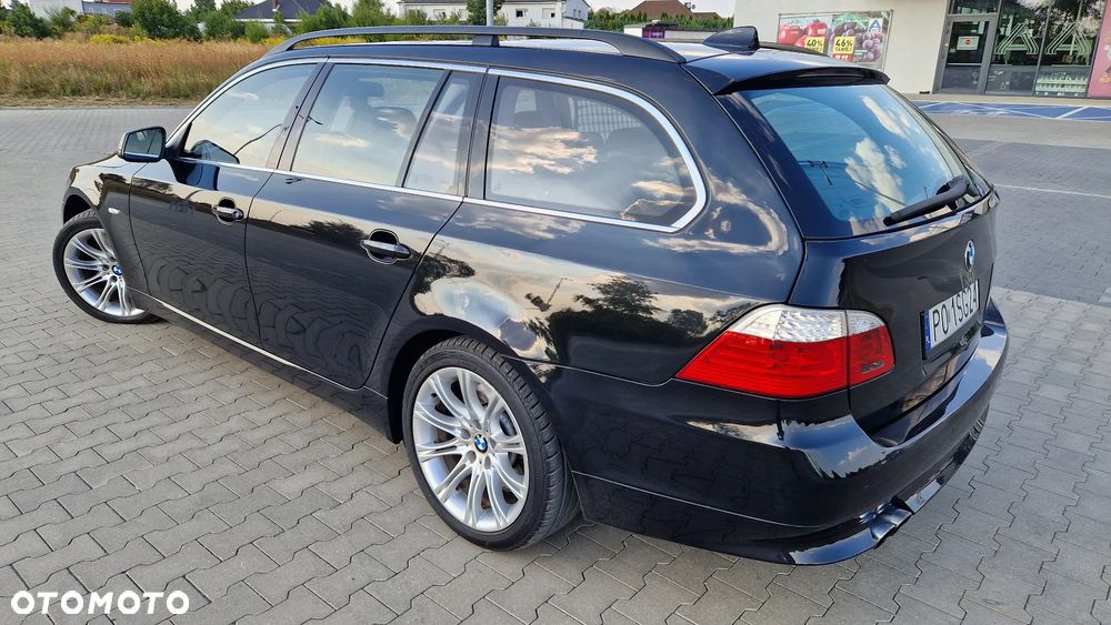 BMW Seria 5 535d Edition Exclusive - 7