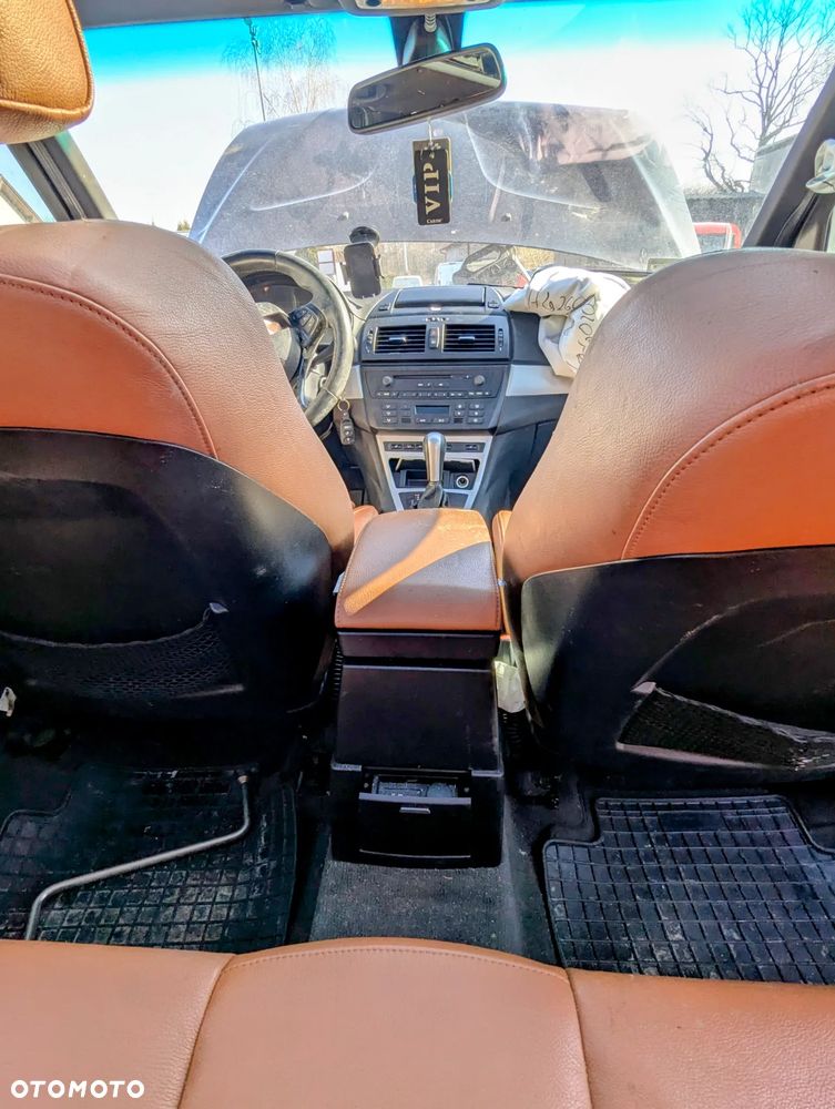 BMW X3 3.0D 2007 na części - 16
