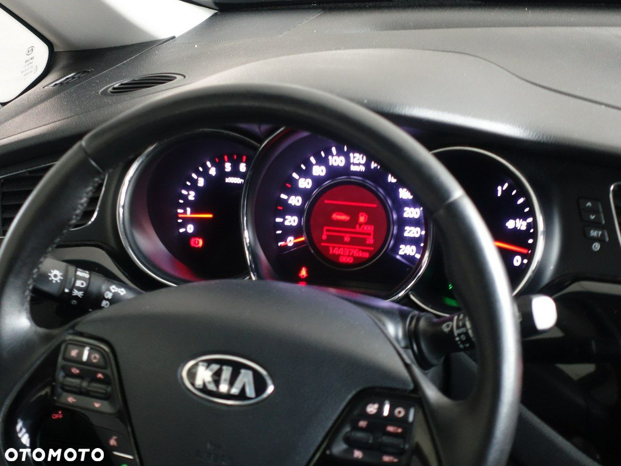 Kia Ceed 1.6 CRDi 128 Spirit - 22
