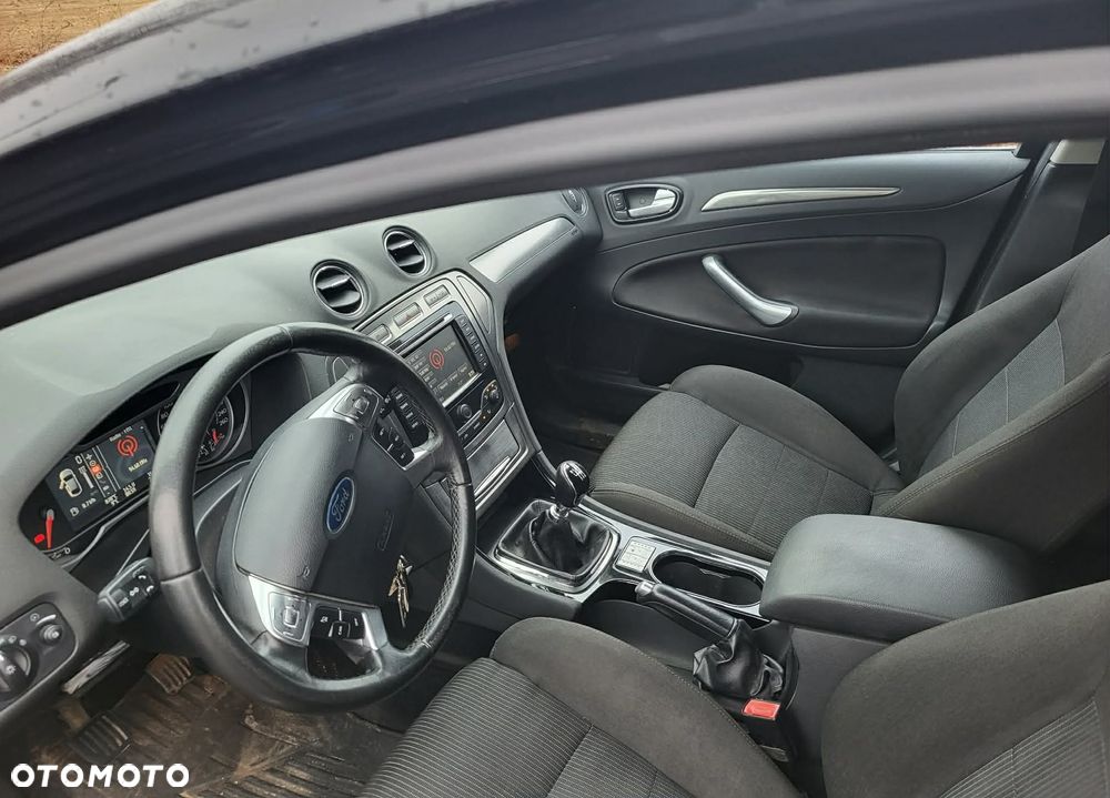 Ford Mondeo 2.0 TDCi Titanium - 3