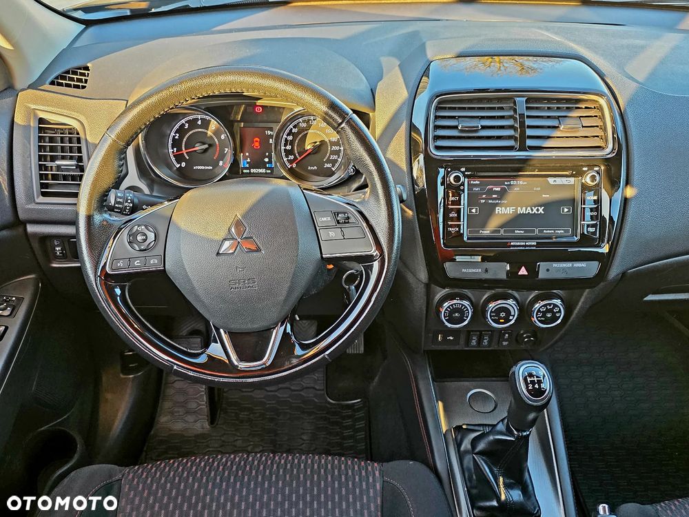 Mitsubishi ASX 1.6 2WD Diamant Edition - 23