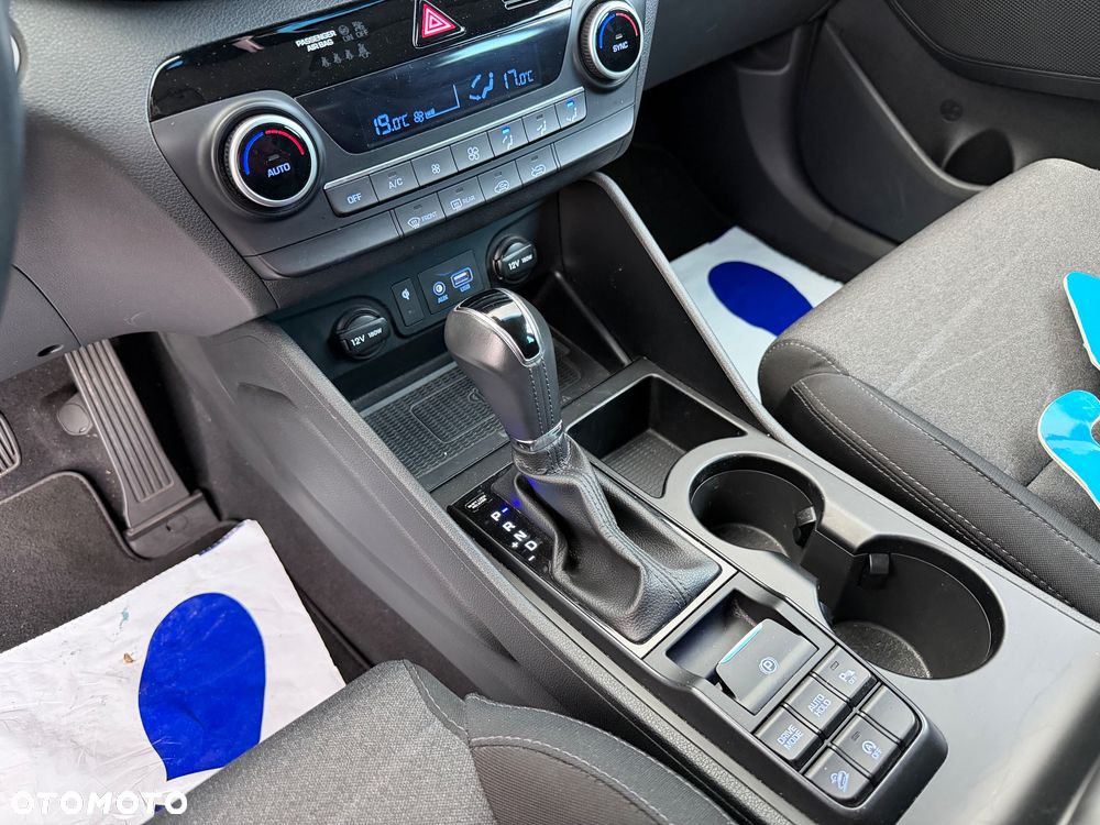 Hyundai Tucson blue 1.6 CRDi 2WD DCT Premium - 37
