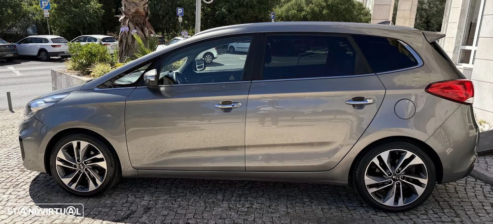 Kia Carens 1.7 CRDi ISG TX - 11