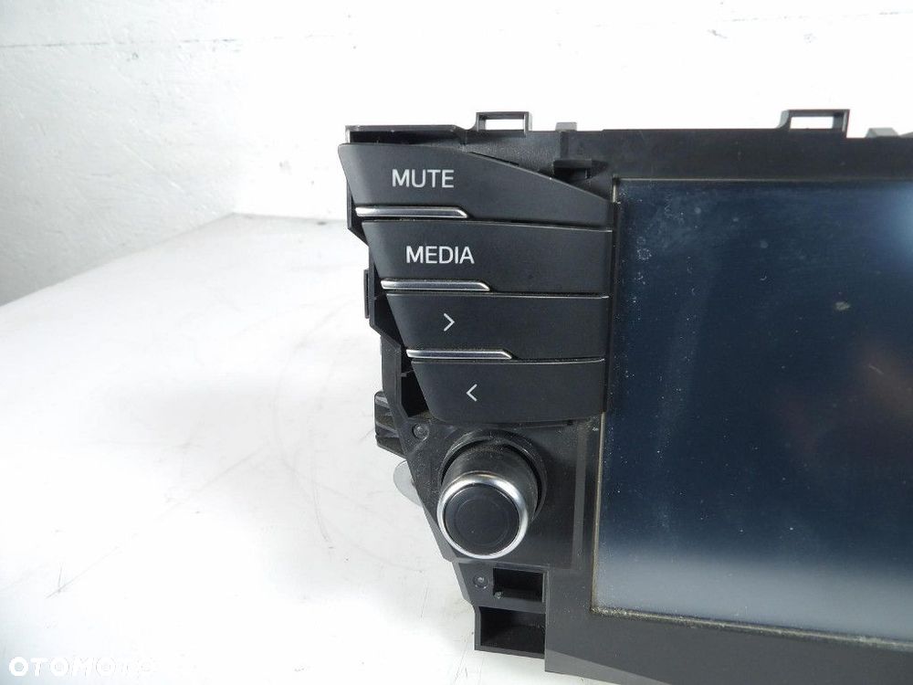 TOYOTA AVENSIS T27 LIFT RADIO 86140-05200 - 2