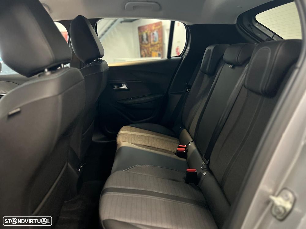 Peugeot e-208 50 kWh Allure Pack - 12