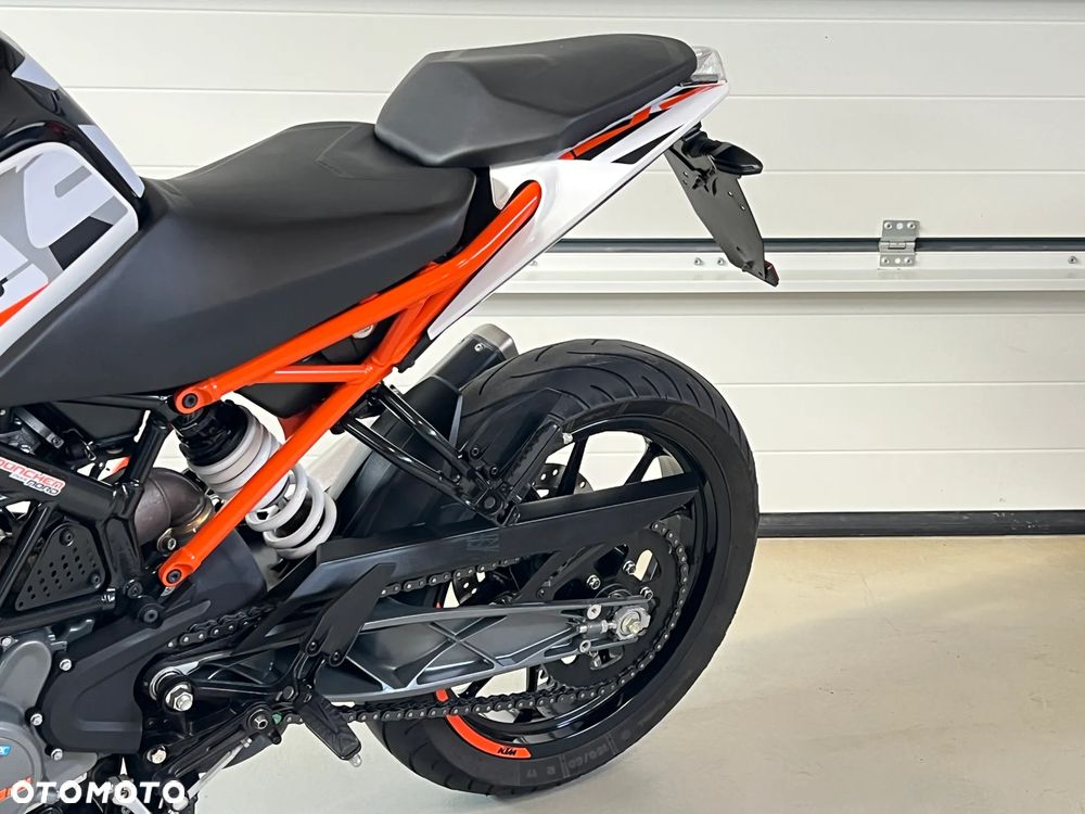 KTM Duke 125 - 8