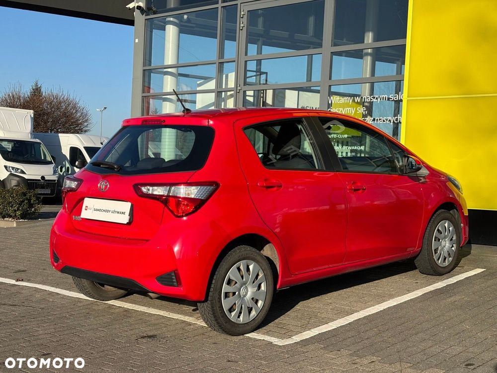 Toyota Yaris 1.5 Active - 9