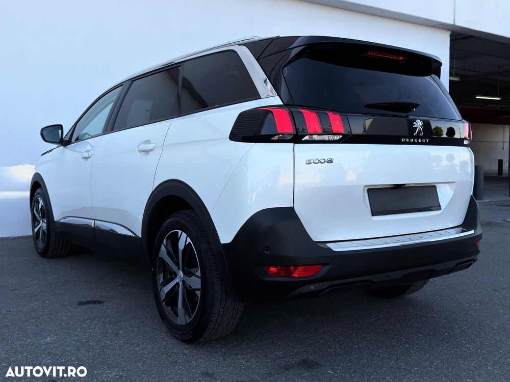 Peugeot 5008 PureTech 130 EAT6 Allure - 13