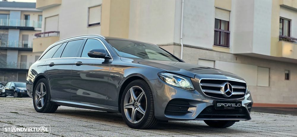 Mercedes-Benz E 300 de 9G-TRONIC AMG Line - 12