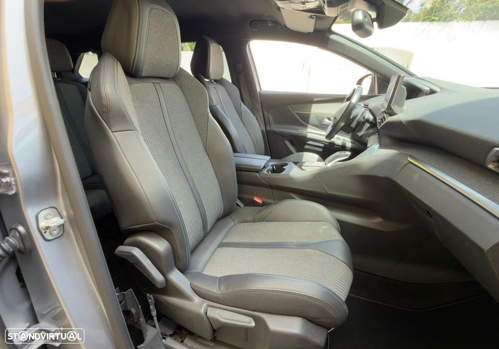 Peugeot 5008 1.5 BlueHDi Allure Pack EAT8 - 8