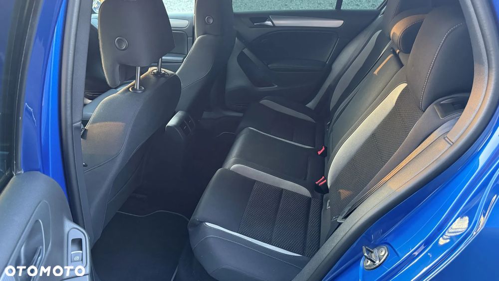 Volkswagen Golf 2.0 R - 10