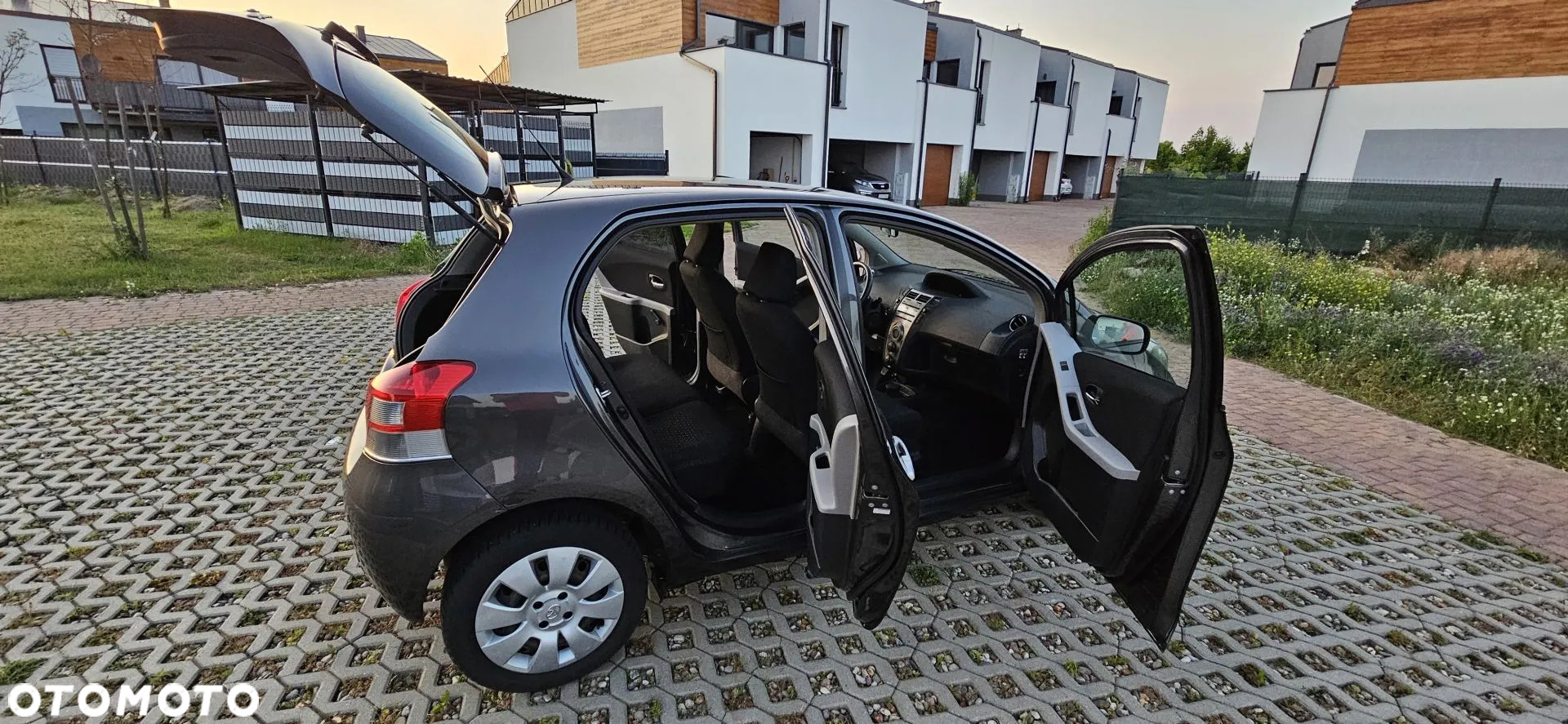 Toyota Yaris 1.33 Dynamic - 15