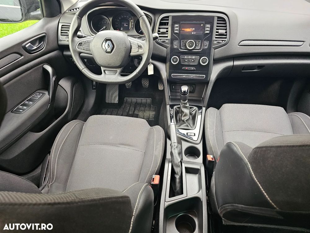 Renault Megane Blue dCi Life - 3