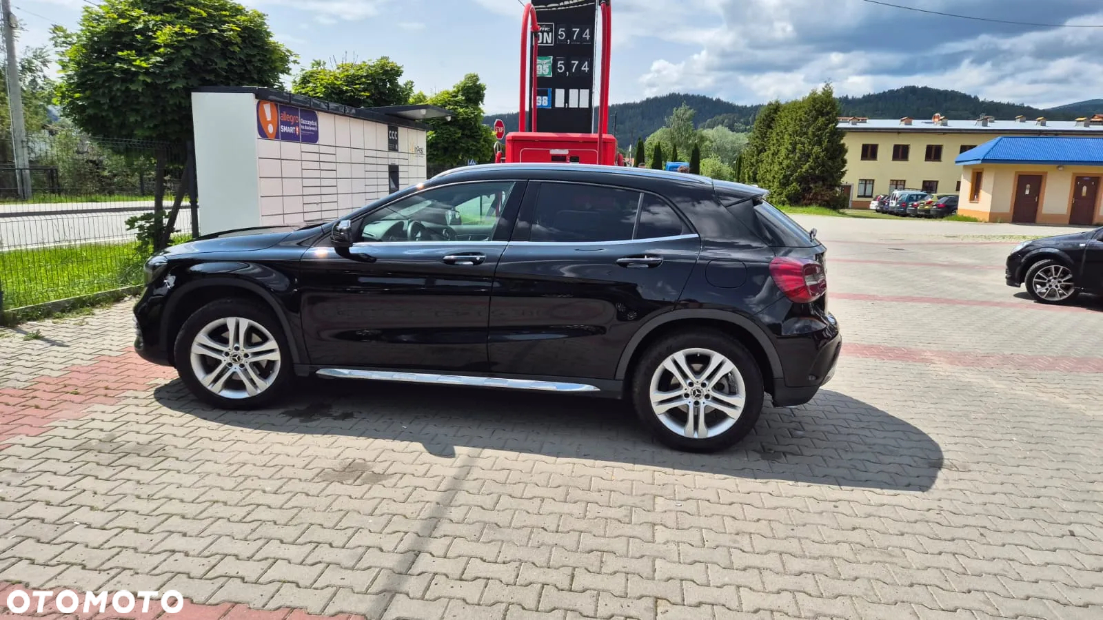 Mercedes-Benz GLA 250 4-Matic - 11