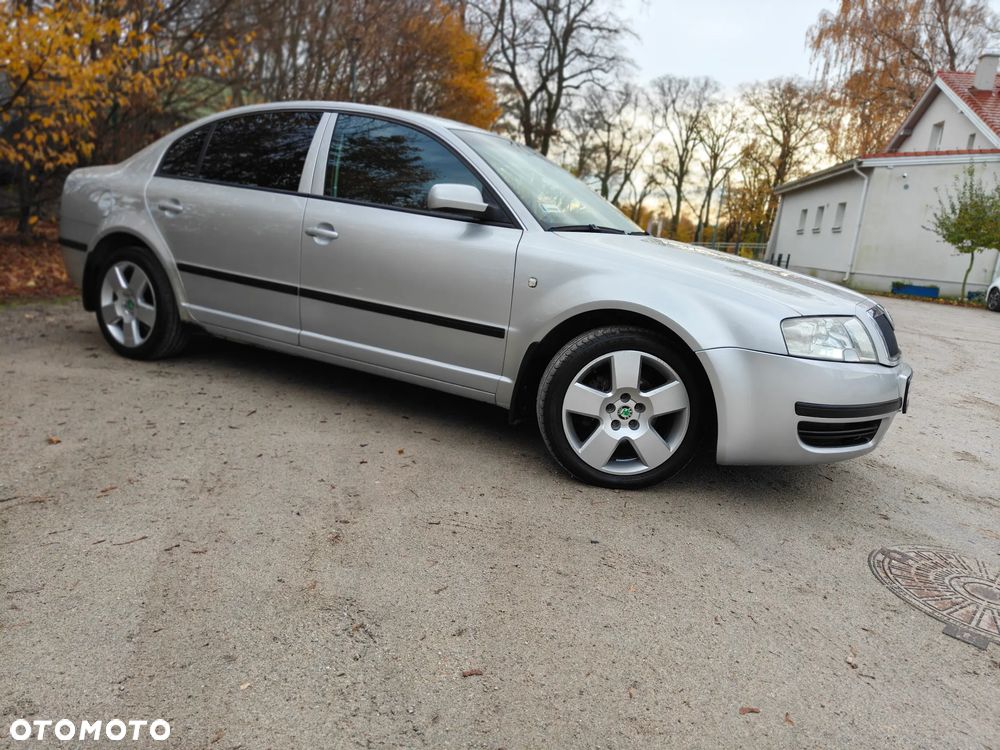 Skoda Superb 1.8T Comfort - 9