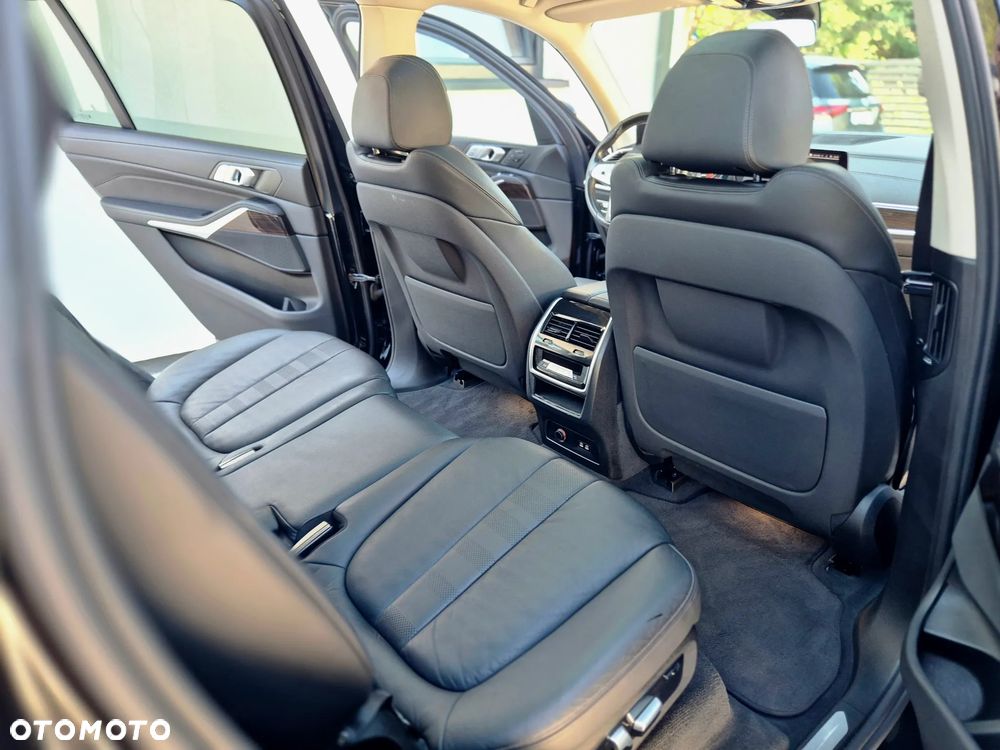 BMW X7 xDrive30d sport - 18
