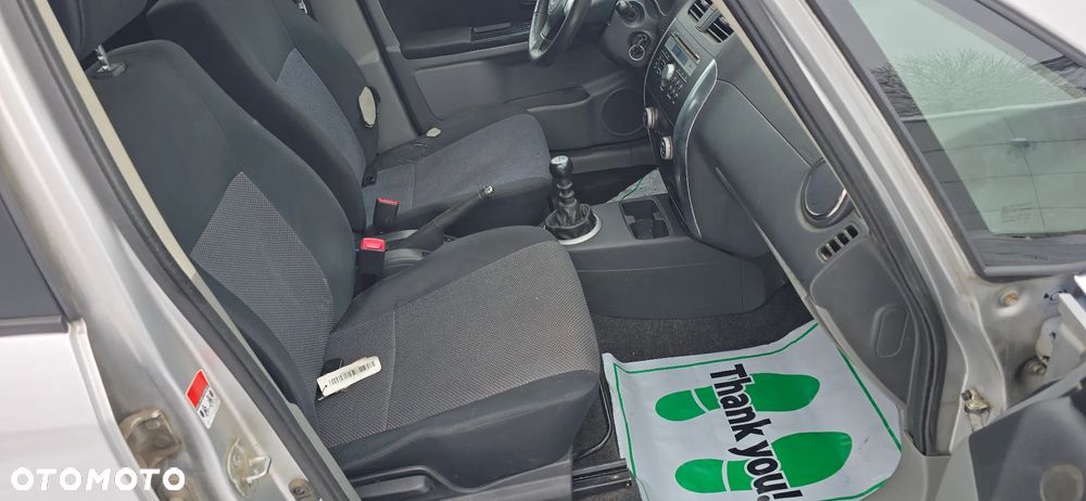 Suzuki SX4 2.0 DDiS 4x4 Style - 8