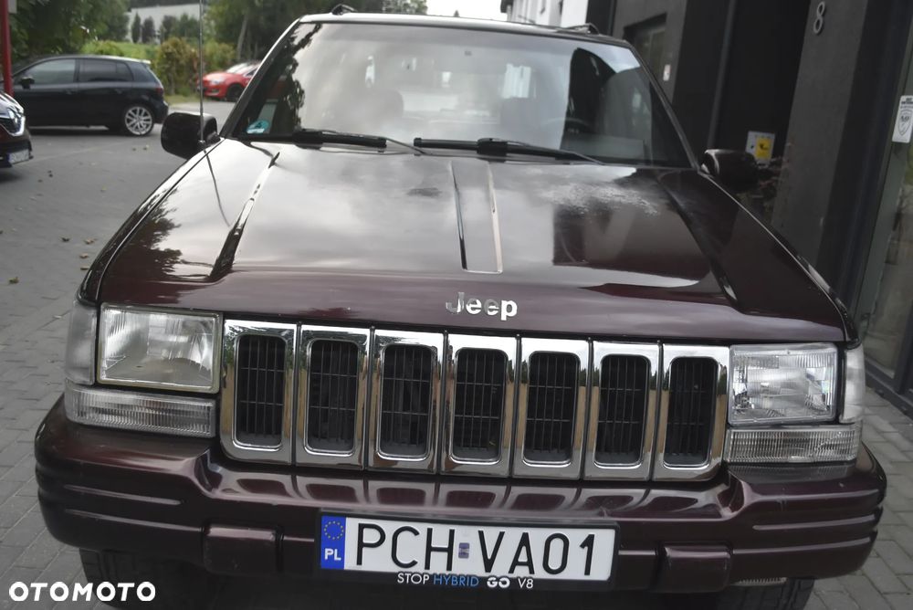 Jeep Grand Cherokee - 18
