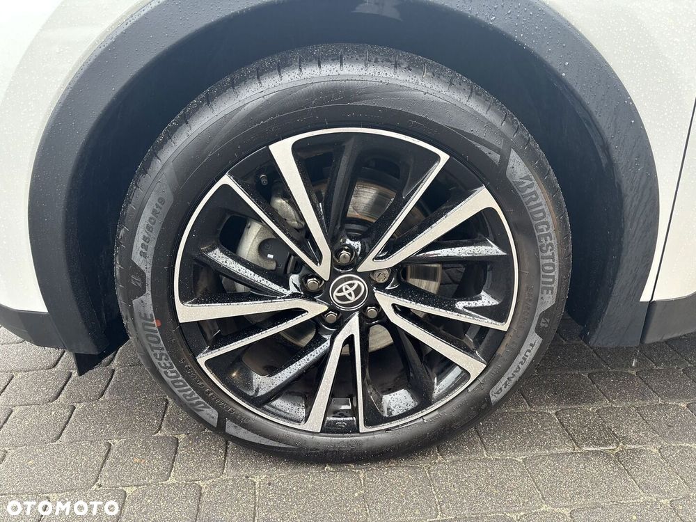 Toyota C-HR 2.0 PHEV Dynamic Force Executive - 30