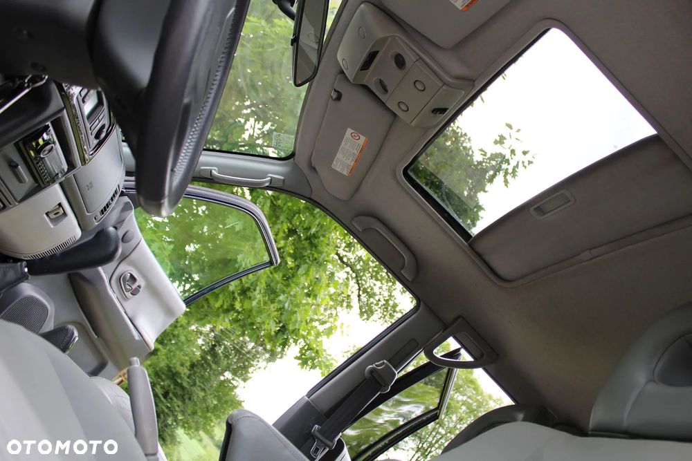 Mitsubishi Pajero Sport 2.5 TD Classic - 30