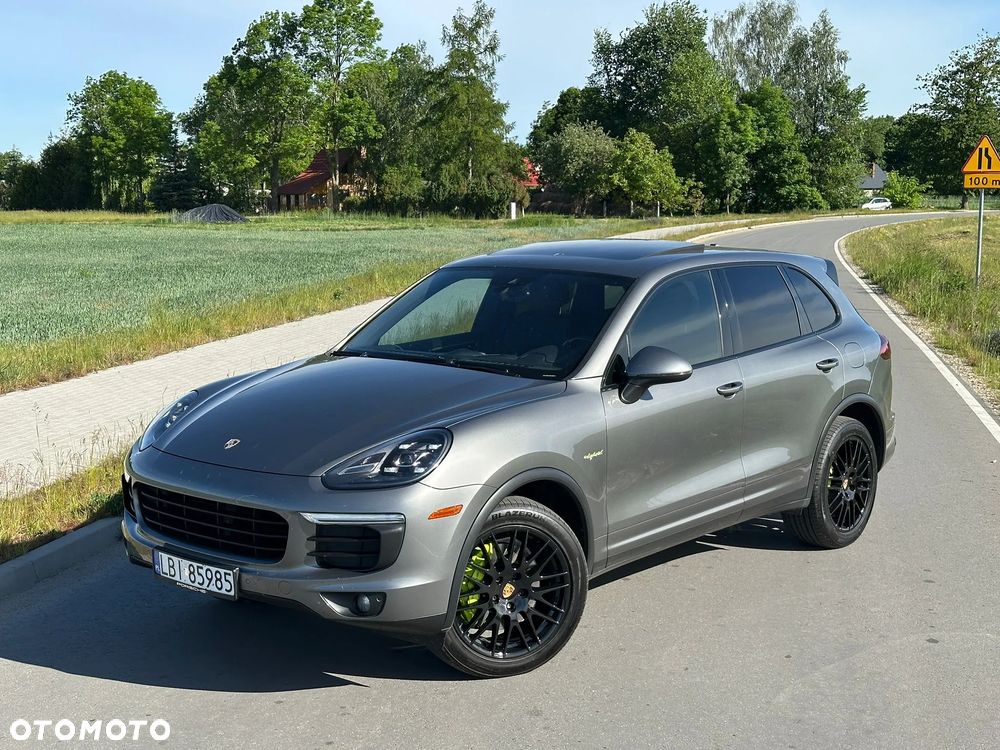 Porsche Cayenne S E-Hybrid - 6