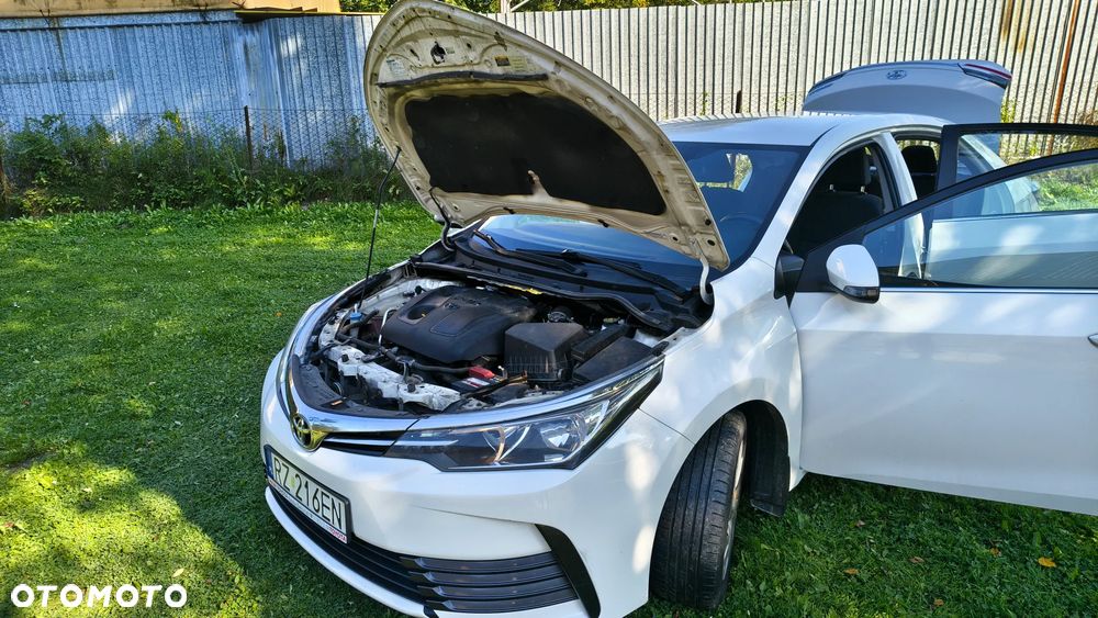 Toyota Corolla 1.4 D-4D Comfort - 36