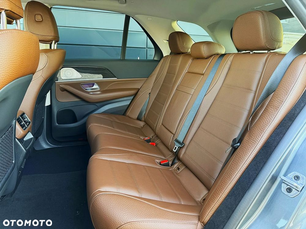 Mercedes-Benz GLE - 19