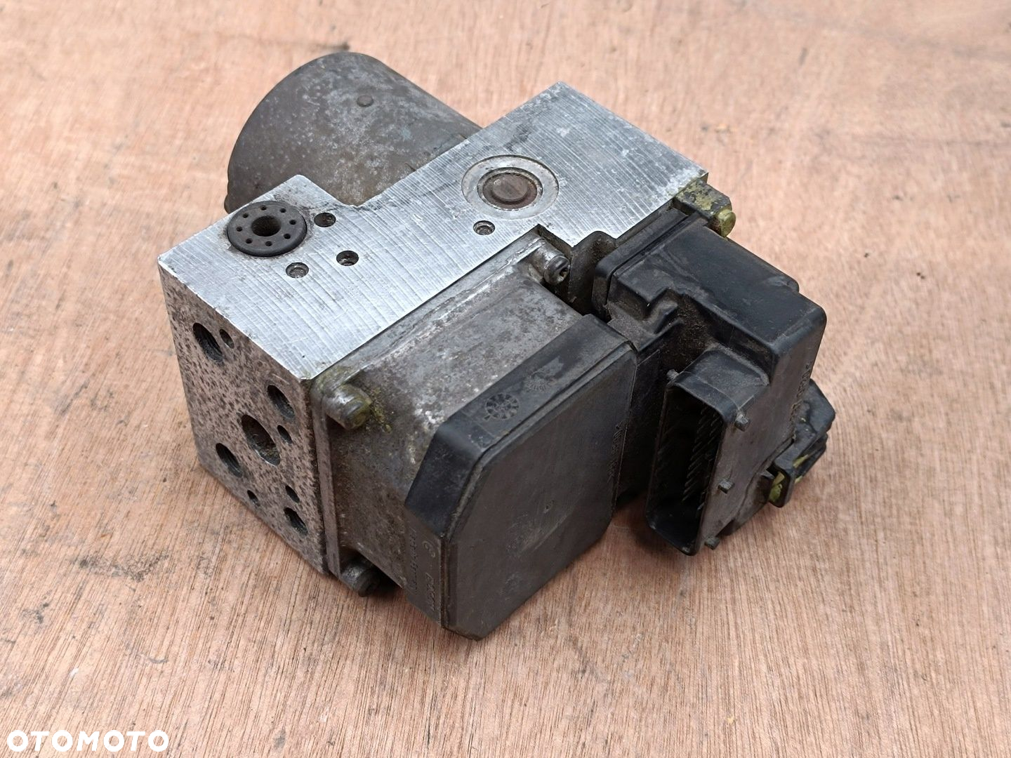 Pompa ABS Hamulcowa Iveco Daily 99-06 0265219427 0273004325 500351155 - 2