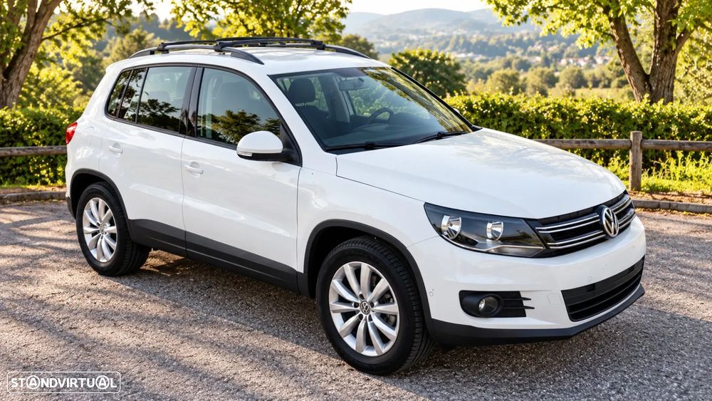 VW Tiguan 1.4 TSi Sport BlueMotion - 1