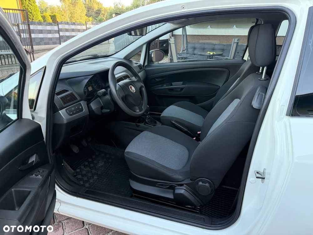 Fiat Grande Punto Actual 1.2 8V Fresh - 16